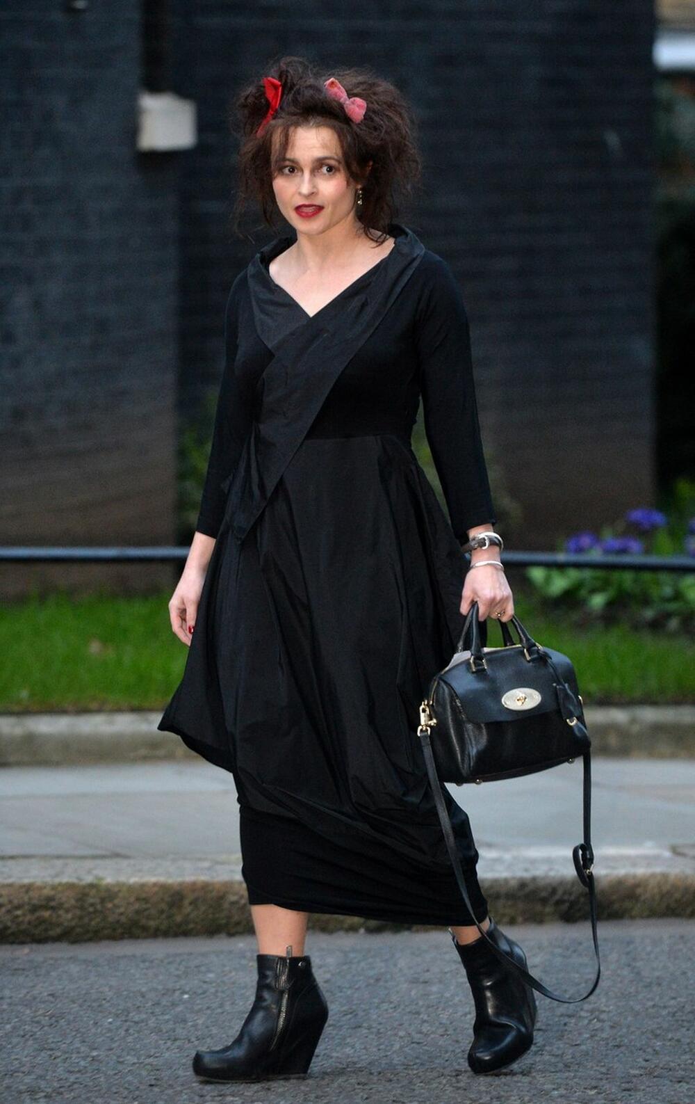 Helena Bonam Karter je nosila crninu posle rastanka od Tima Bartona