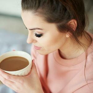 Uživajte u svojoj omiljenoj jutarnjoj kafi: Napravite je nikad lakše uz pomoć ove šolje