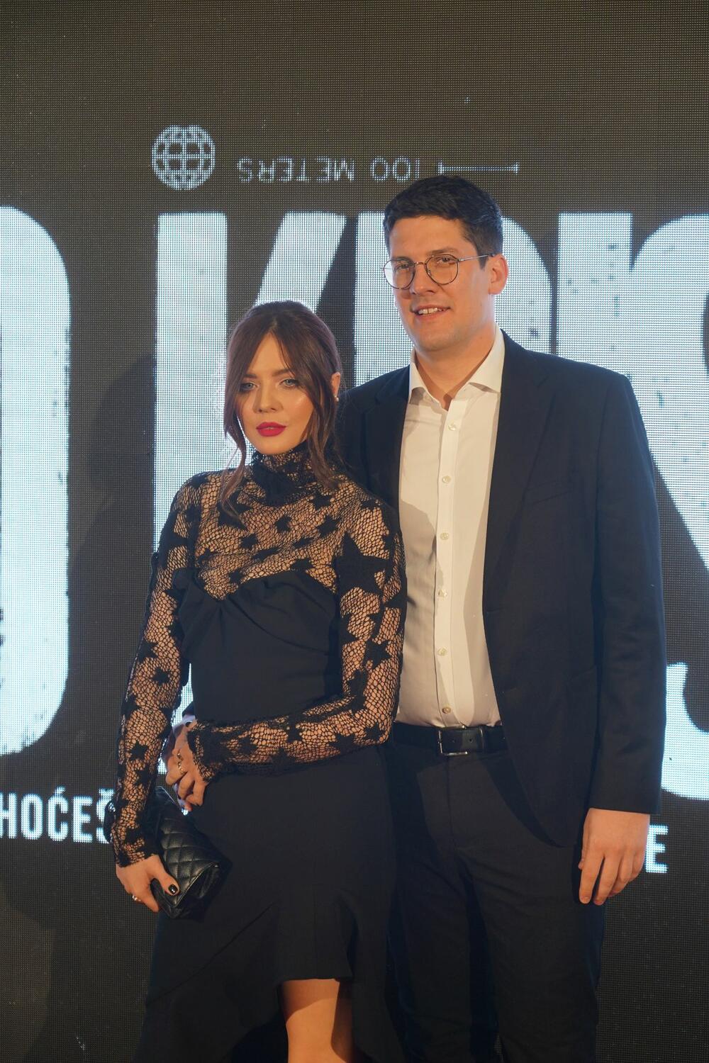NIna Janković sa suprugom Matejom Dičićem na premijeri filma Indigo kristal