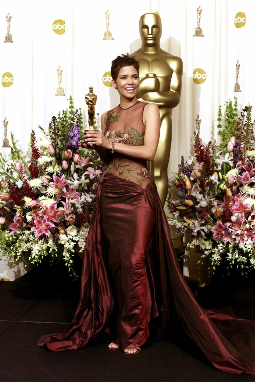 Hale Beri na dodeli Oskara 2002. godine