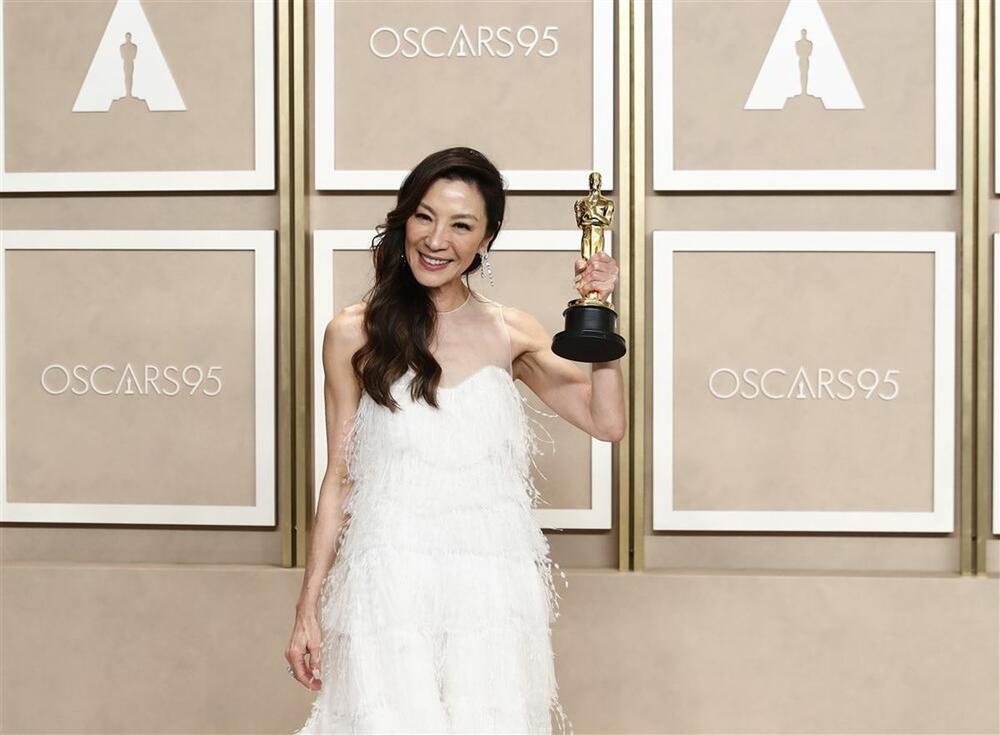 Mišel Jeo osvojila je Oskara za film "Sve u isto vreme" na 95. dodeli nagrada američke Akademije filmskih nauka i umetnosti