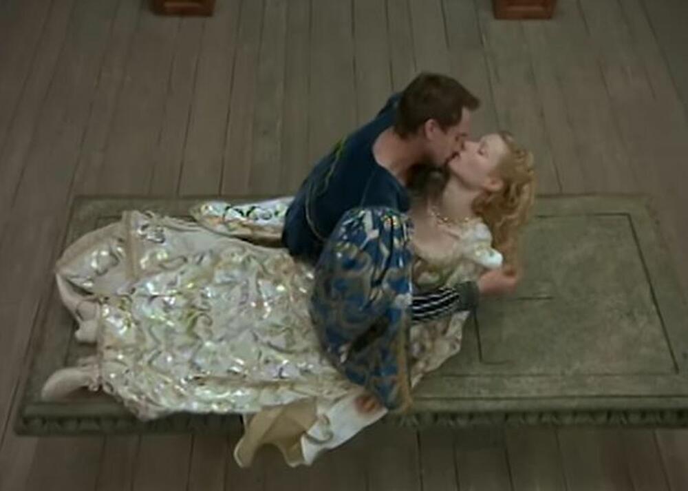 Gvinet Paltrou u filmu "Zaljubljeni Šekspir" (1998)