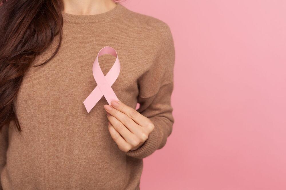 Simbol borbe protiv raka dojke