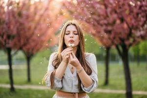 Nedeljni horoskop od 25. do 31. maja: Blizanci su magnet za flert, Vodolije, spremite se za svađe!