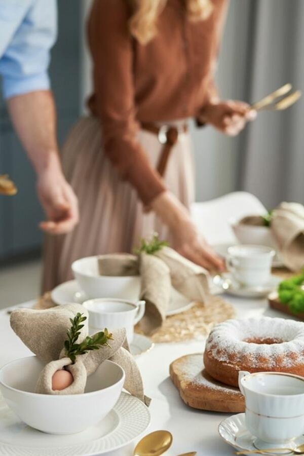 Da li se posti na Mladence? Predlog trpeze zbog koje će vas gosti hvaliti, a svekrva ljubomorno, ali ponosno gledati