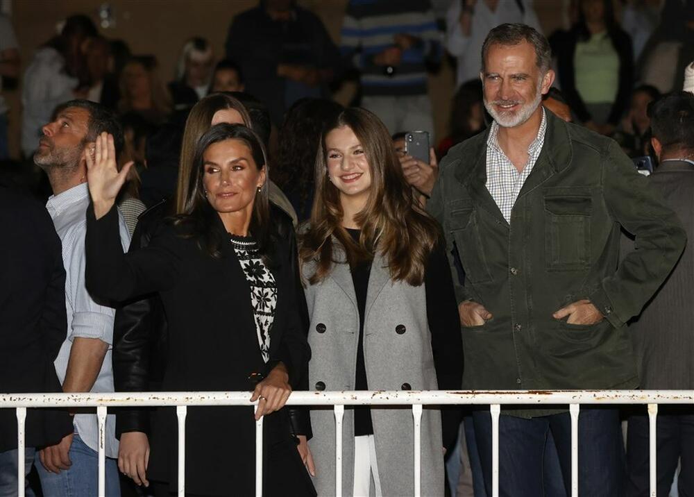 Španska kraljevska porodica na predstavi u Činčonu