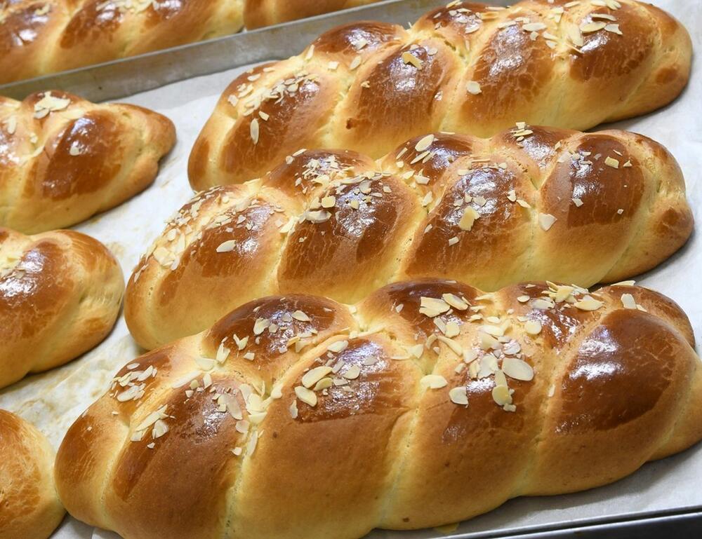Cureki hleb po grčkom tradicionalnom receptu