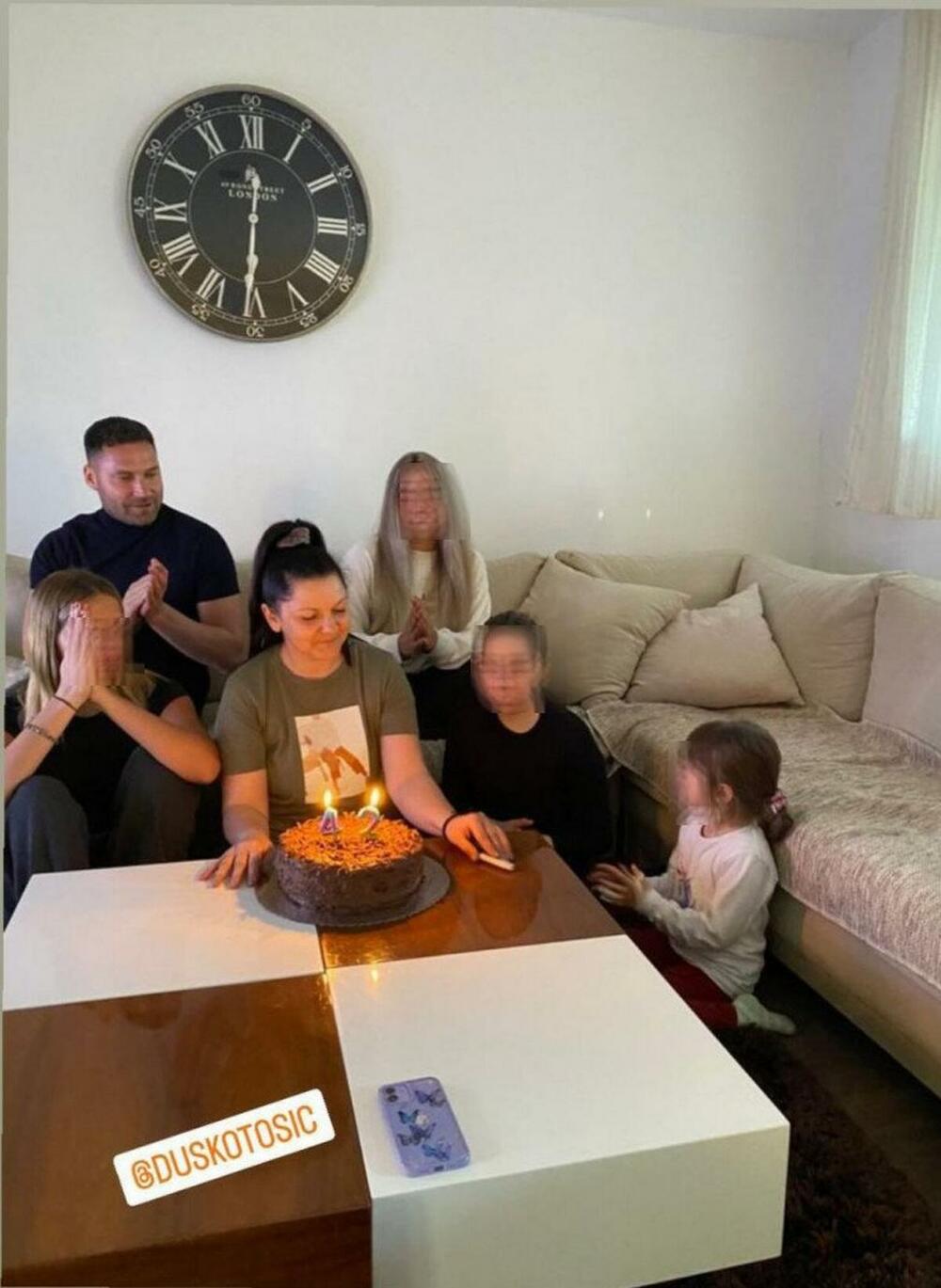 Ovako je sestra Duška Tošića proslavila 42. rođendan