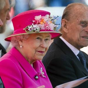 Zavolela ga je kad je imala 8 godina, voleli se dugih 87 godina: Kako su se upoznali kraljica Elizabata i Filip?