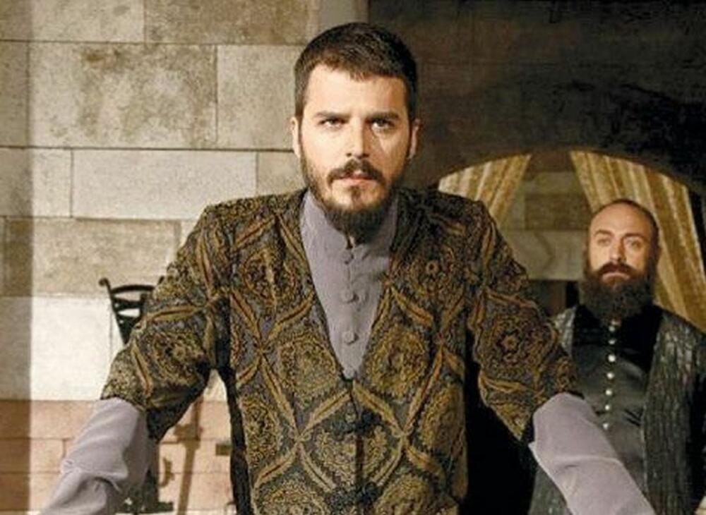 Mehmet Gunsur kao princ Mustafa