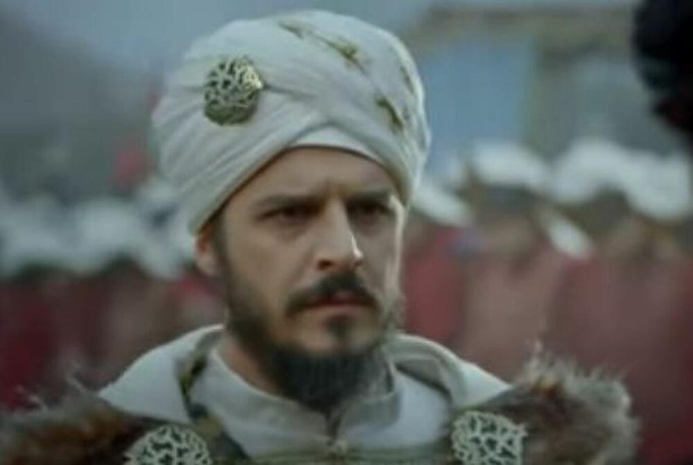 Mehmet Gunsur kao princ Mustafa