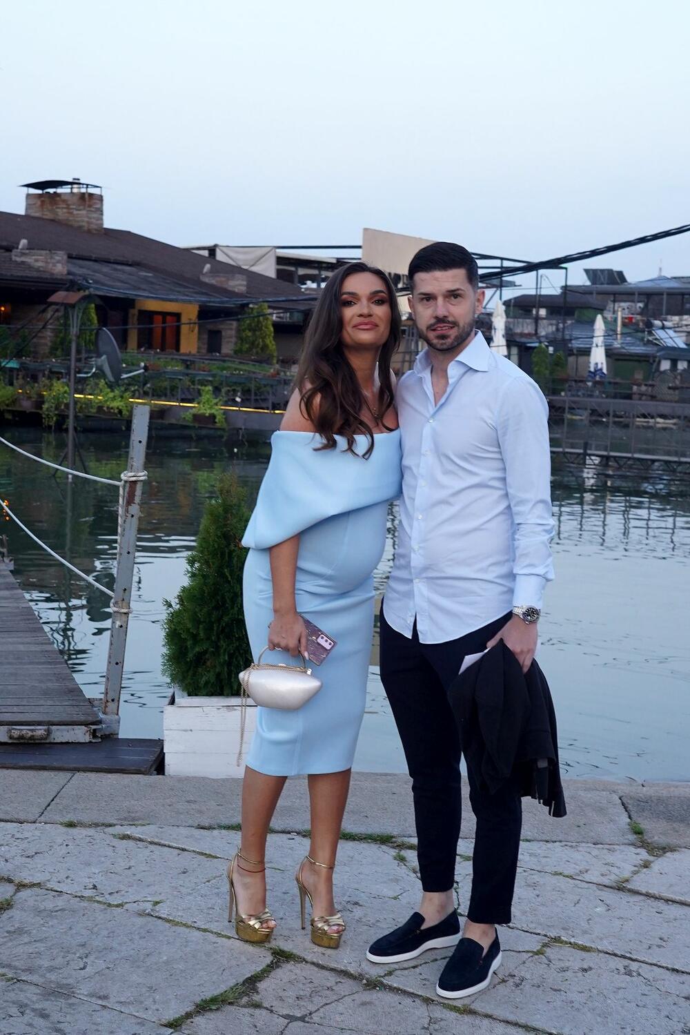 Tamara Milutinović i Darko Jevtić uskoro će postati roditelji devojčice.