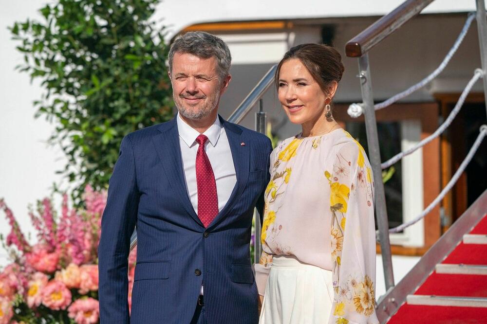 <p>Princeza Meri od Danske pokazala kako se nosi floralni print.</p>