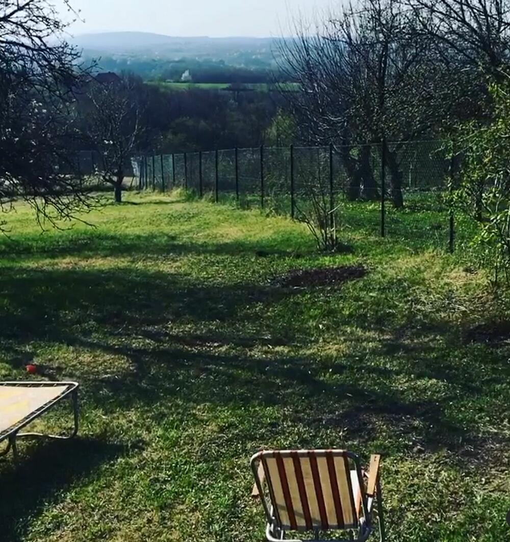 <p>Mnogi ljudi sanjaju o jednom ovakvom mestu, gde nestaju stres i briga i počinje mir i spokoj </p>