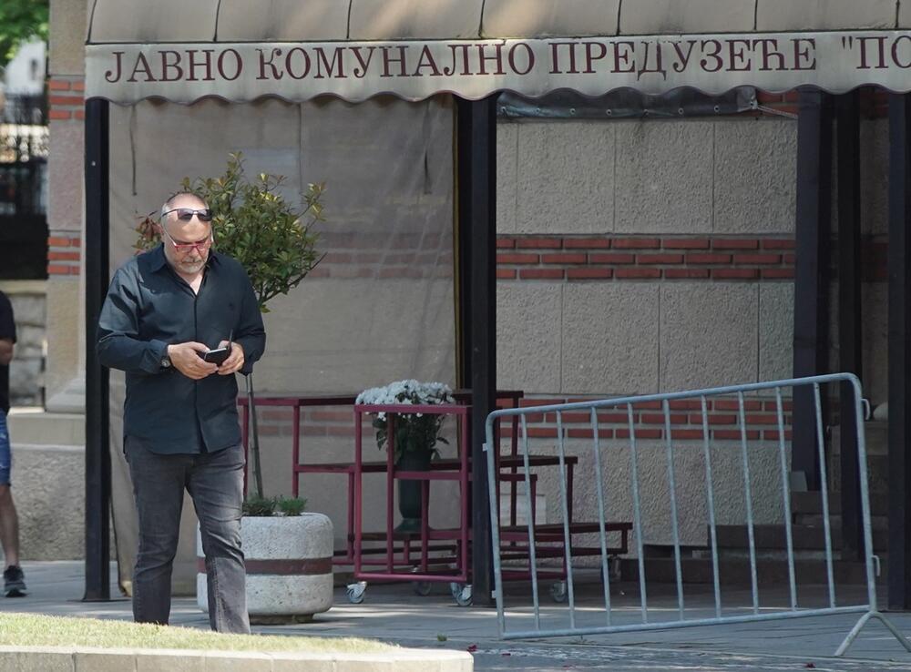 <p>Brat Nikole Koja, Vladimir, sahranjen je Novom groblju u Beogradu. </p>