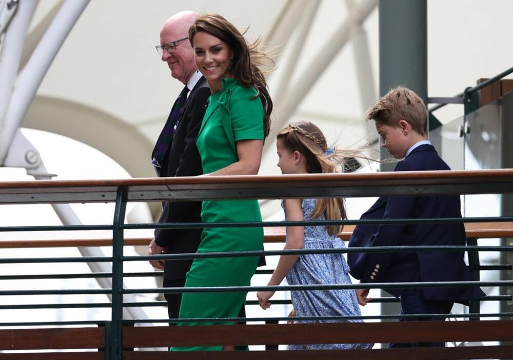 Kejt Midlton sa porodicom na finalu Vimbdona