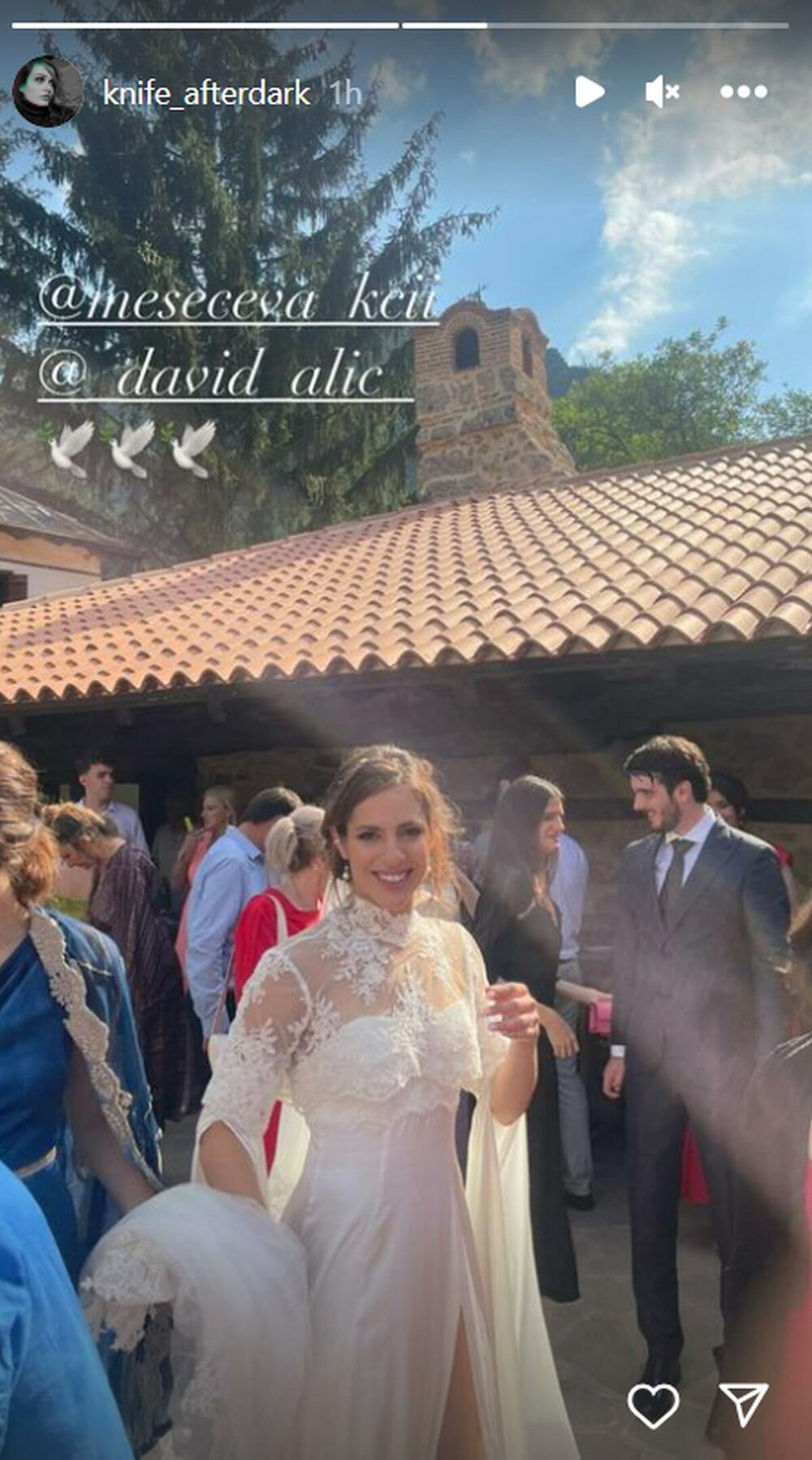 Miona Marković blista u prelepoj venčanici za moderne princeze 