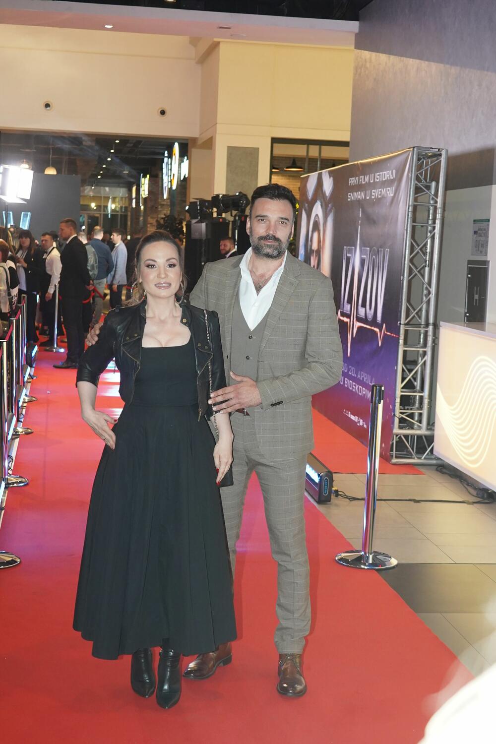 <p>Ivan Bosiljčić i Sloboda Mićalović su omiljen glumački par, ali on ima zanimljiv odgovor ko je jedina njena dostojna zamena.</p>