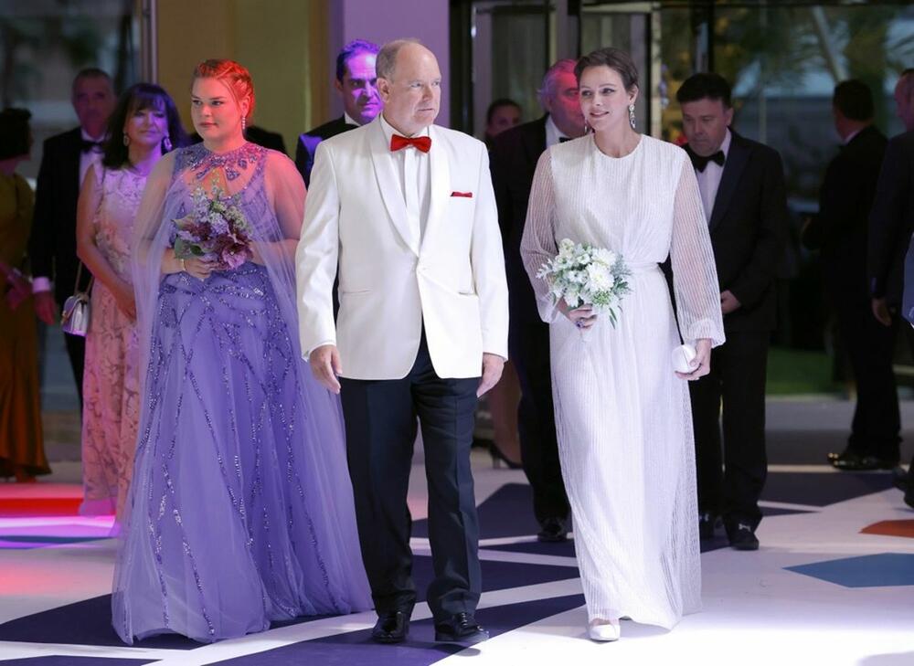 Princeza Šarlin i princ Albert od Monaka na 74. gala večeri Crvenog Krsta u Monaku