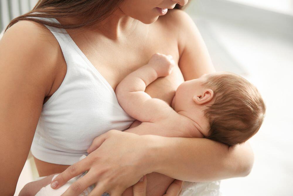 Novopečene mame se često suočavaju sa strahom da li je njihova beba unela dovoljno mleka.