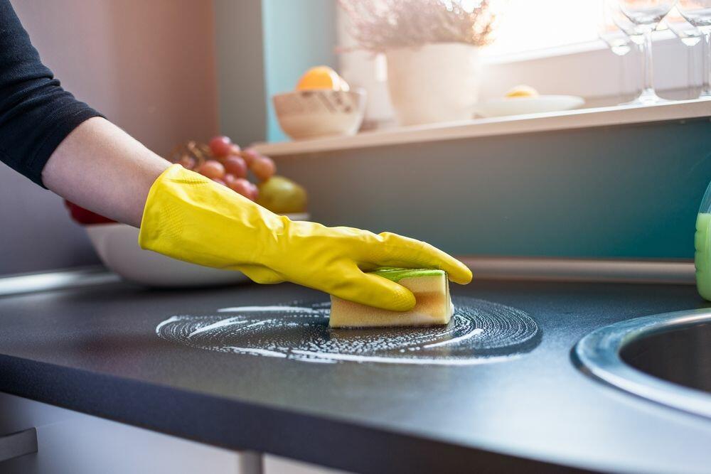 Održavanje higijene u kuhinji tabletom za pravnje sudova u mašini