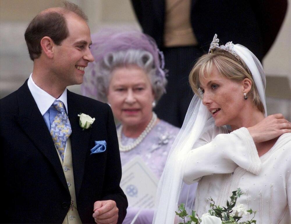 Vojvotkinja Sofi i princ Edvard na svom venčanju 2000. godine