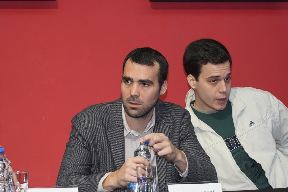 Pavle Mensur sa Miodragom Radonjićem na jednom događaju 