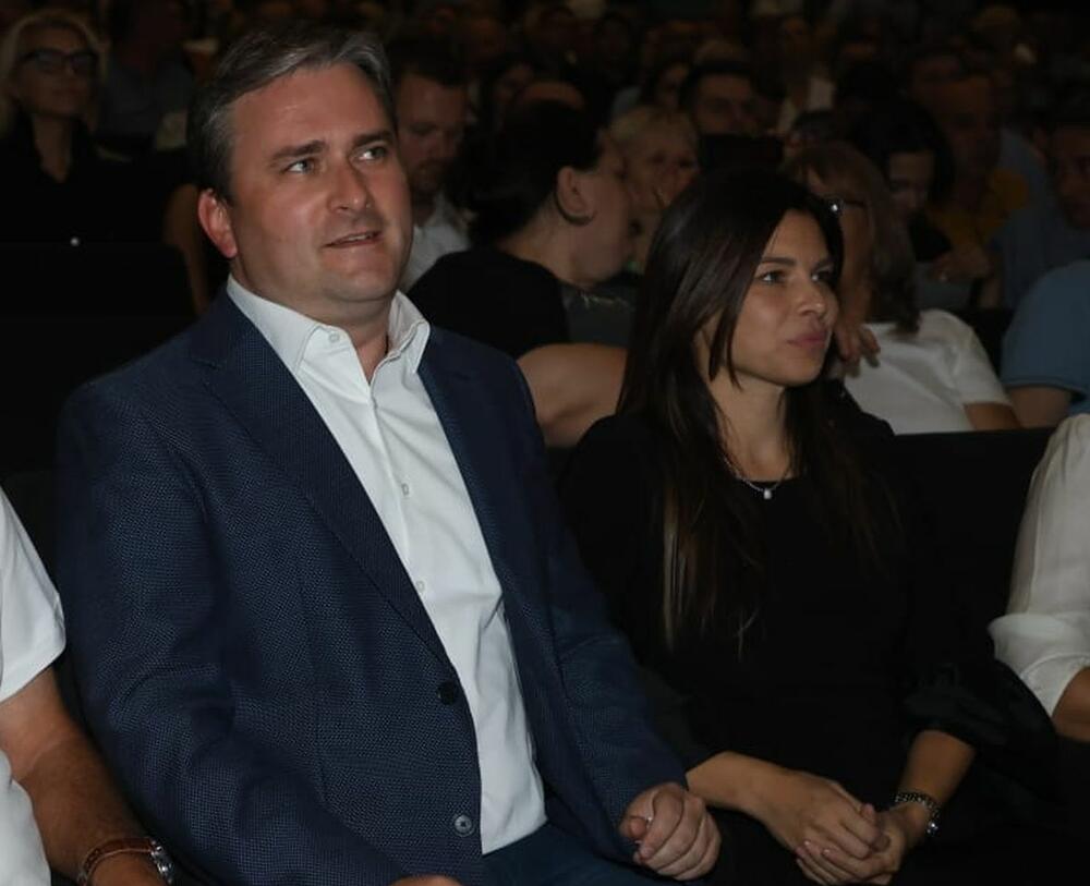 Ministar Nikola Selaković sa suprugom Milicom na koncertu "Moravsko predvečerje"