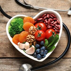 7 najboljih namirnica za zdravlje srca: Smanjuju nivo holesterola, triglecerida i rizik od kardiovaskularnih oboljenja