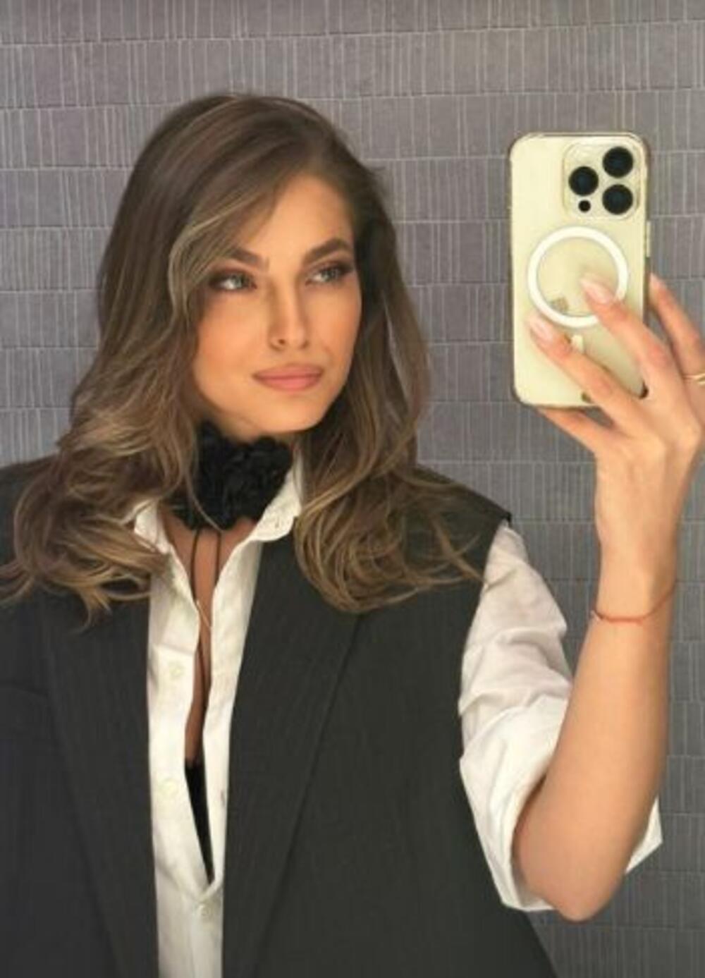 Džejla Ramović ima jedinstven stil oblačenja.