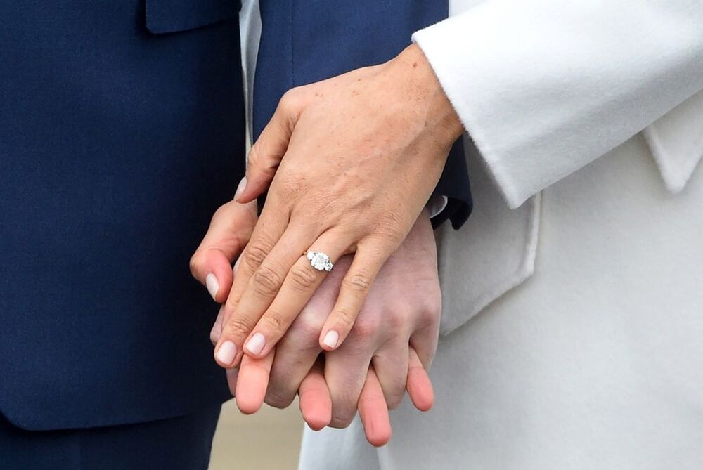 Princ Hari i Megan Markl prilikom objavljivanja da su vereni