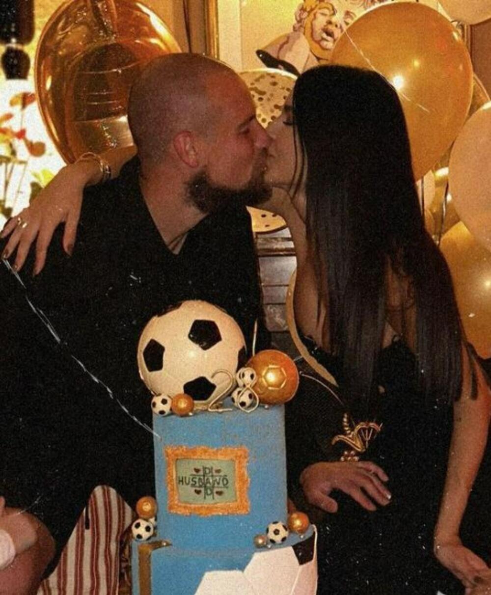 <p>Predrag Rajković napunio je 28 godina, a njegova supruga Ana podelila je bajkovite momente s proslave</p>