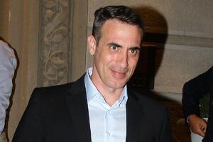 Vratila mu veru u ljubav, o njenoj lepoti priča ceo grad: Slavko Beleslin sa suprugom u javnosti, a tu je i poznata kuma