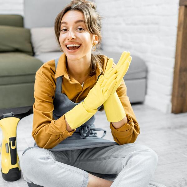 Ne čekajte mart, sad je trenutak da krenete: Zašto je zima najbolje vreme za veliko prolećno čišćenje kuće ili stana?