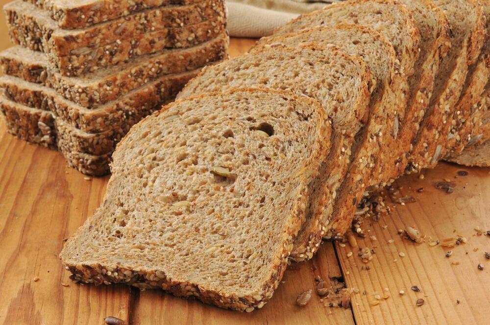 Zdravi hleb od semenki lana