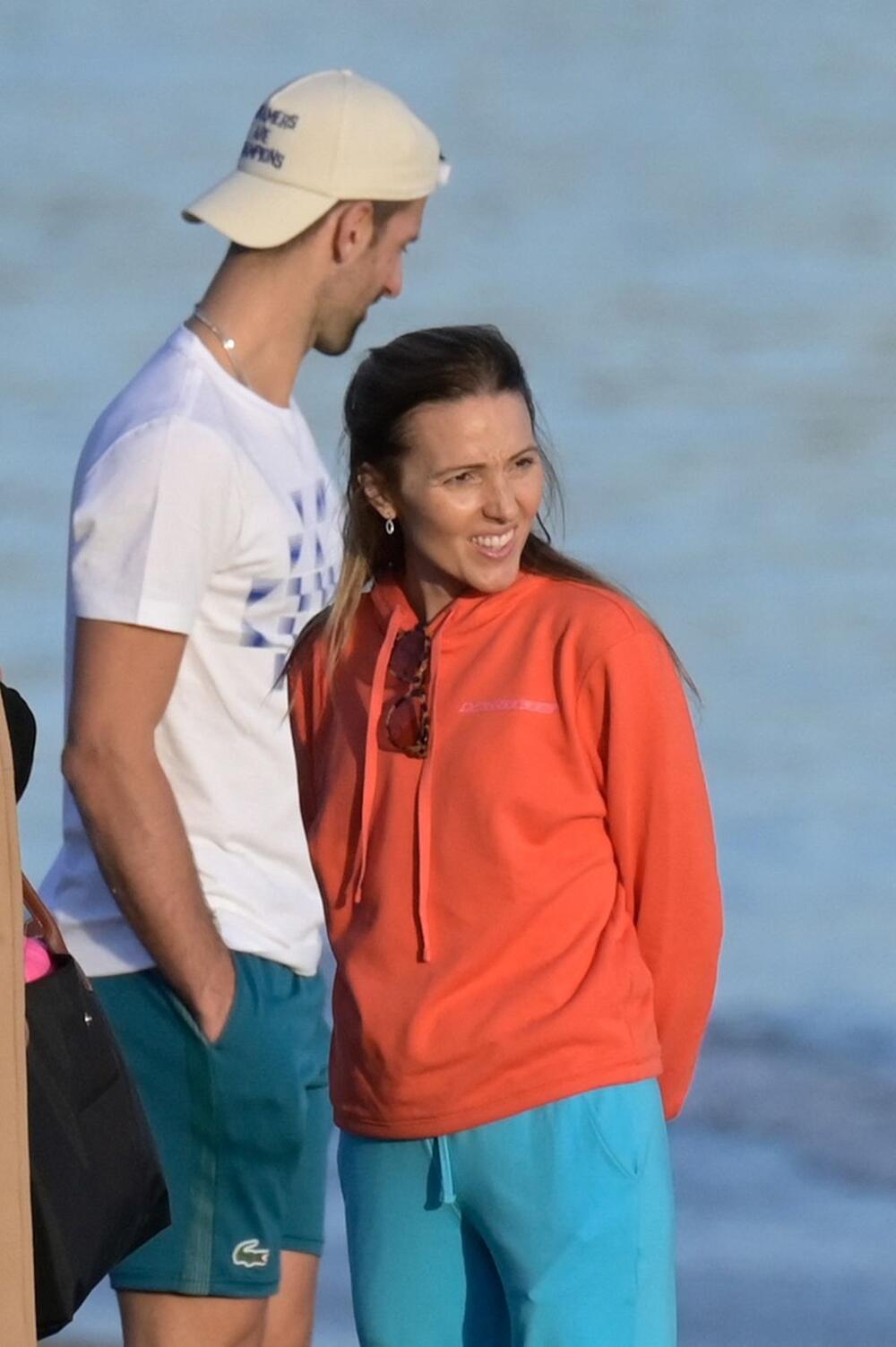 Novak i Jelena Đoković na plaži
