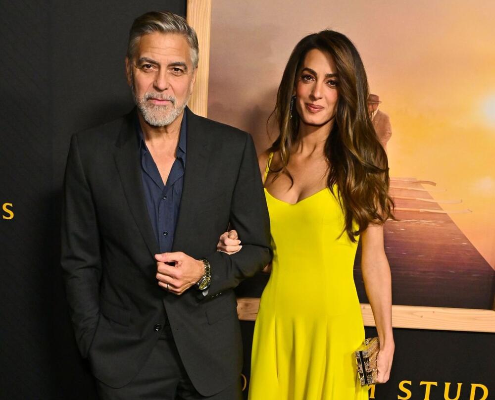 <p>Kada se Amal Kluni pojavi sa suprugom na crvenom tepihu, nema sumnje da će izgledati dostojno kraljice!</p>