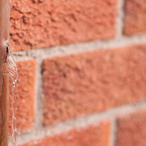 Stari zidovi ili napukle cevi: Sprečite veće probleme i prokišnjavanja uz pomoć OVOGA