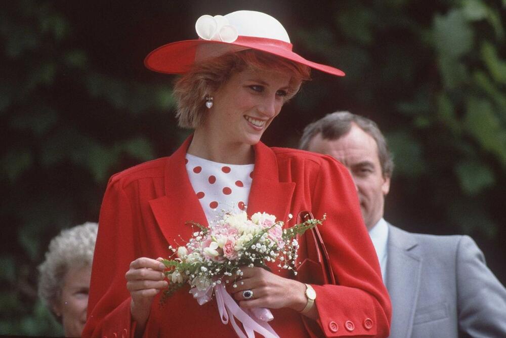 Princeza Dajana zvanično se razvela odtadašnjeg princa Čarlsa 1996. godine iako su godinama bili rastavljeni