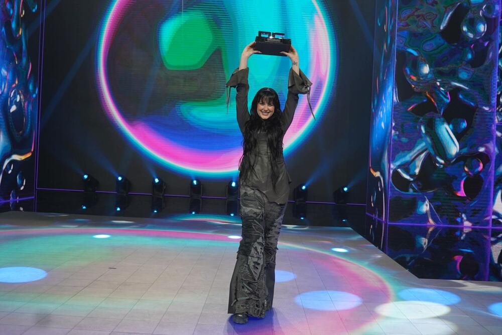 <p>Teya Dora pobedila je na PZE '24. s pesmom "Ramonda", za koju je osmislila efektan nastup, koji će preneti na evrovizijsku scenu.</p>