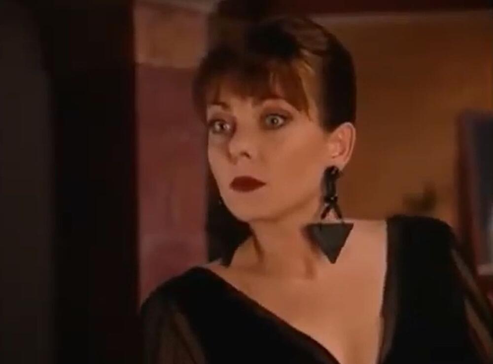Vesna Trivalić kao Cakana u seriji 'Otvorena vrata'