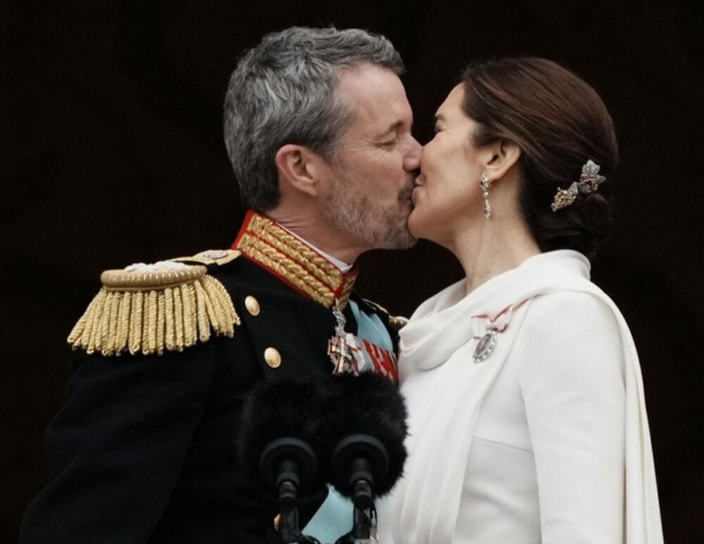 Kralj Frederik i kraljica Meri od Danske nakon krunisanja