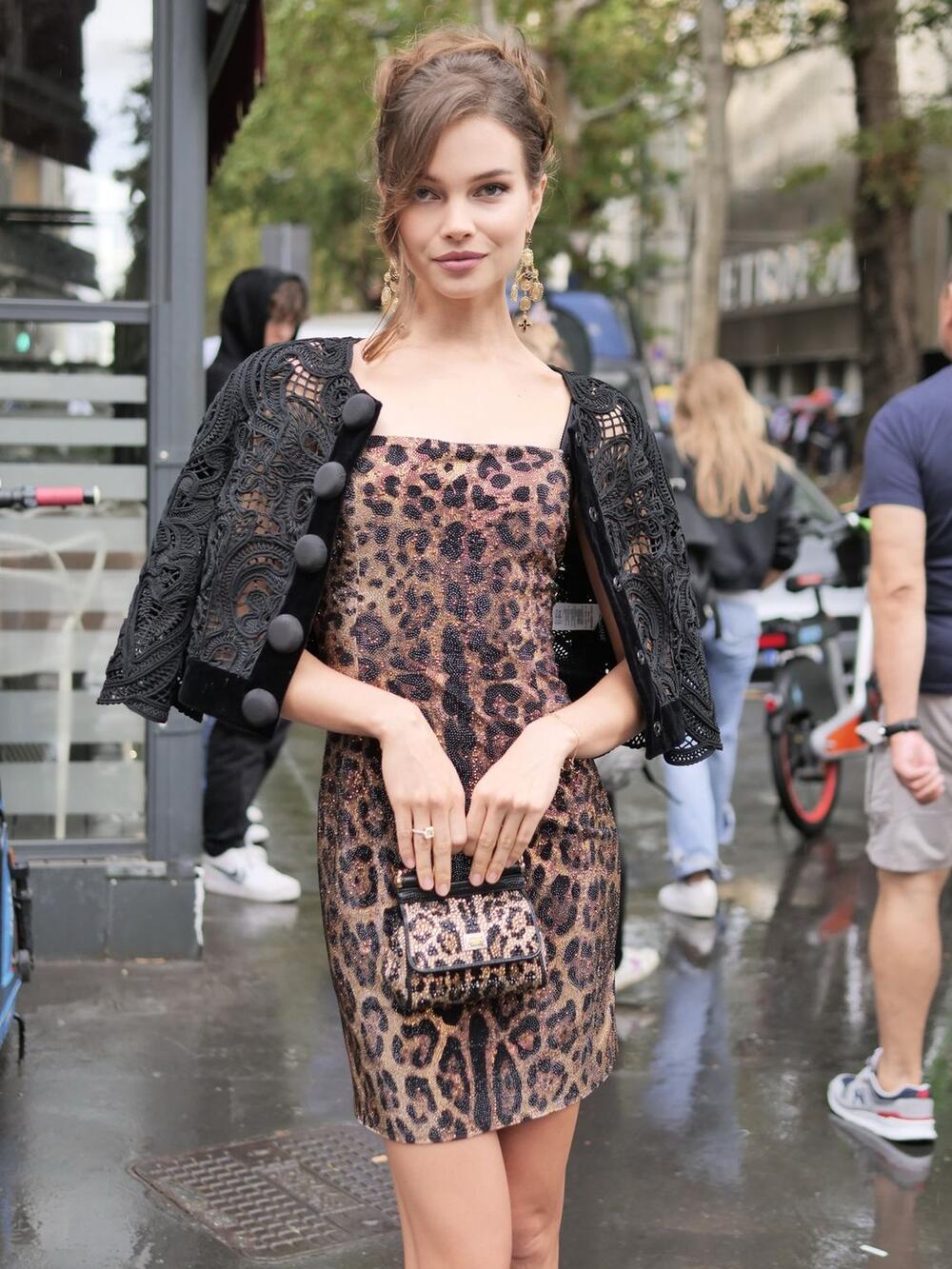 Ruska manekenka Julija Poljačihina na reviji brenda Dolce & Gabbana u leopard printu