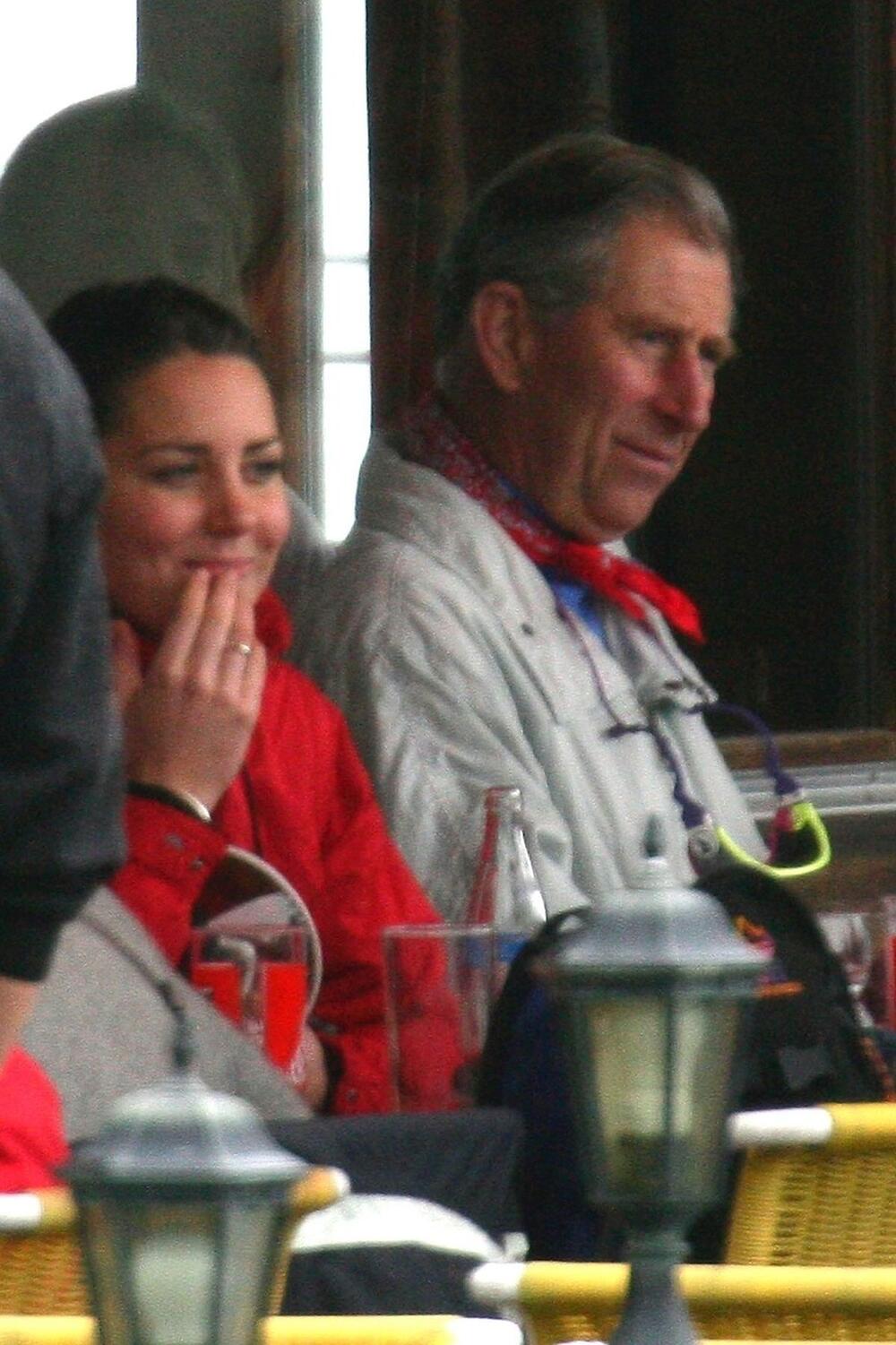 Kejt Midlton i princ Čarls na skijanju 2005. godine