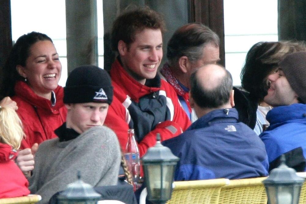 Kejt Midlton i princ Vilijam na skijanju 2005. godine