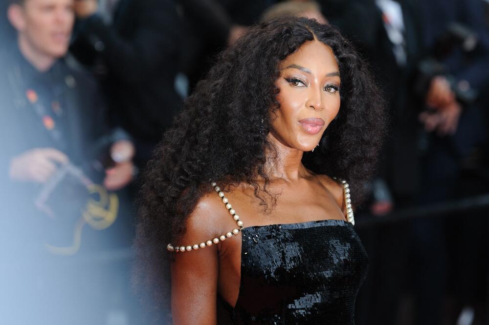 Naomi Campbell používá parfém Diorissimo od Diora