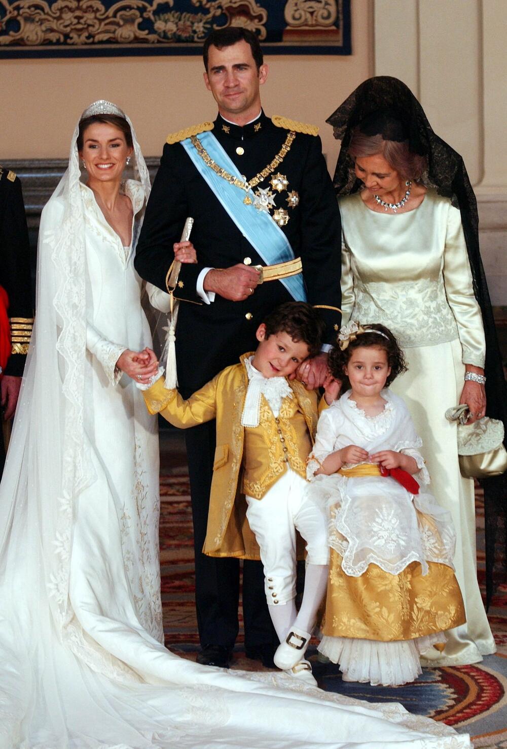 Kraljica Leticija i kralj Felipe - slika sa venčanja