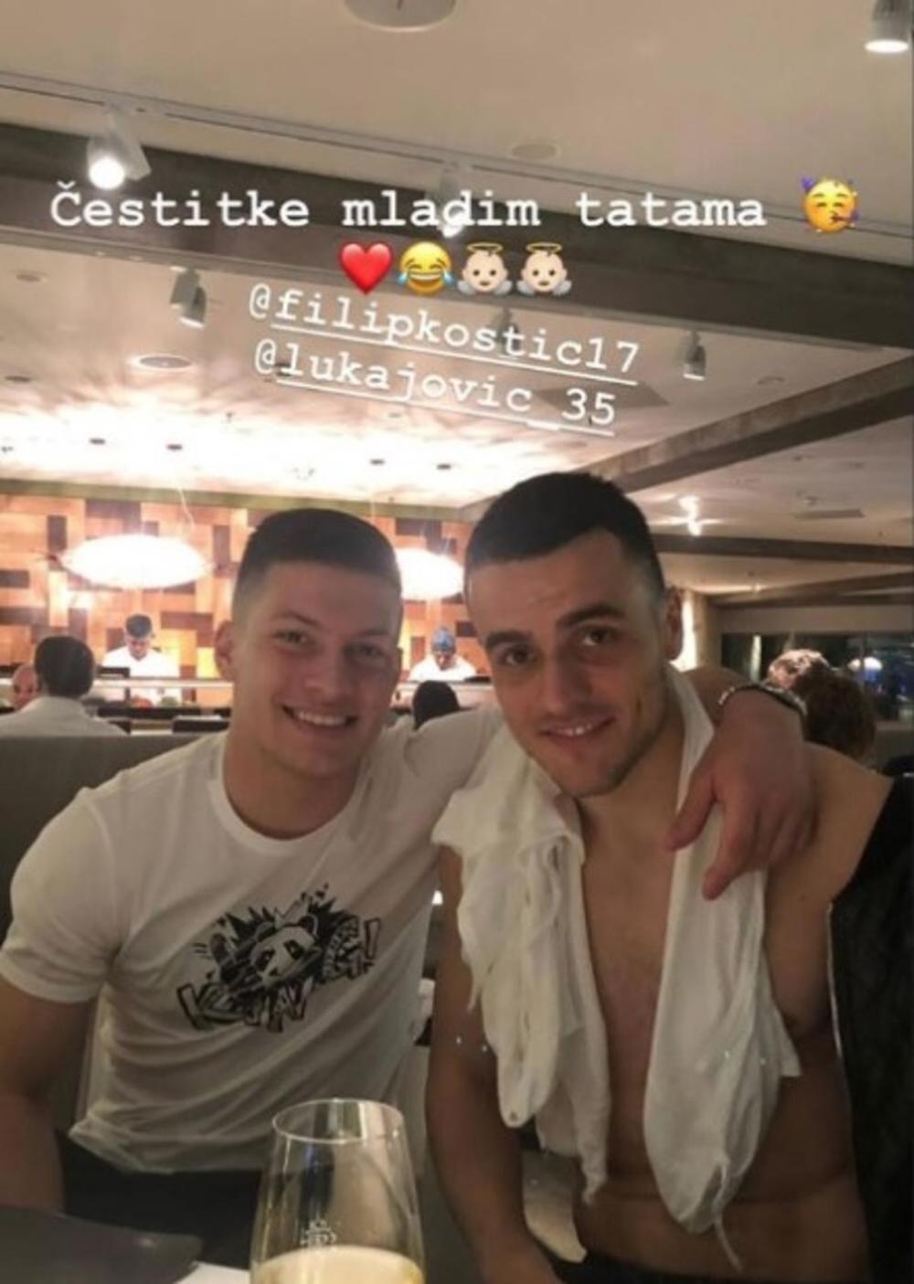 Luka Jović i Filip Kostić nakon što su postali očevi
