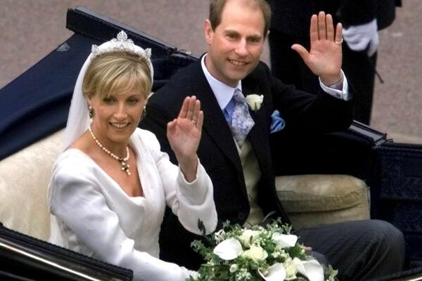 Zašto vojvotkinja Sofi nije prisustvovala sahrani princeze Dajane? Razlog će mnoge dovesti do suza
