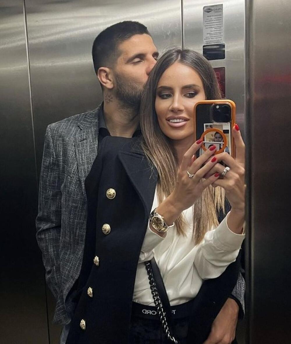 Aleksandar i Kristina Mitrović venčali su se 2021. godine i imaju troje dece: Luku, Nađu i Anastasiju
